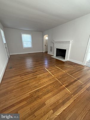 Empty room, Fireplace, Interior, Wood Texture Flooring