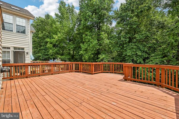 Exterior, Wood Texture Flooring