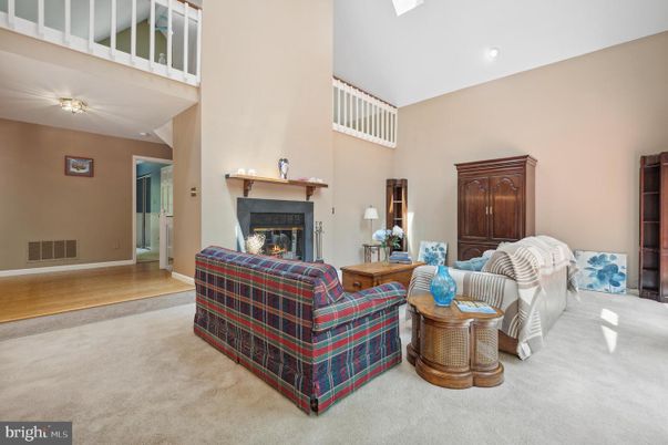 Fireplace, Interior, Recessed Lighting