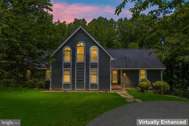Backyard, Exterior, Facade, Farmhouse