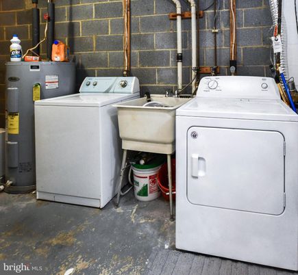 Interior, Utility Closets, Washer