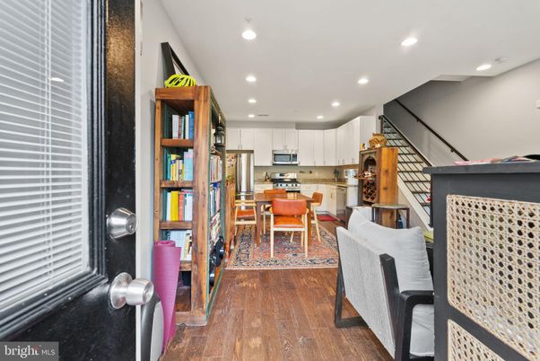 Dining room, Interior, Kitchen, Recessed Lighting, Stainless Steel Appliances, Wood Texture Flooring