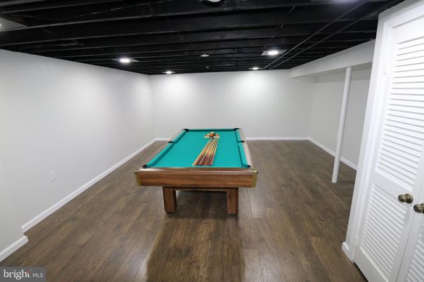 Billiard Table, Game Room, Interior, Recessed Lighting, Wood Texture Flooring
