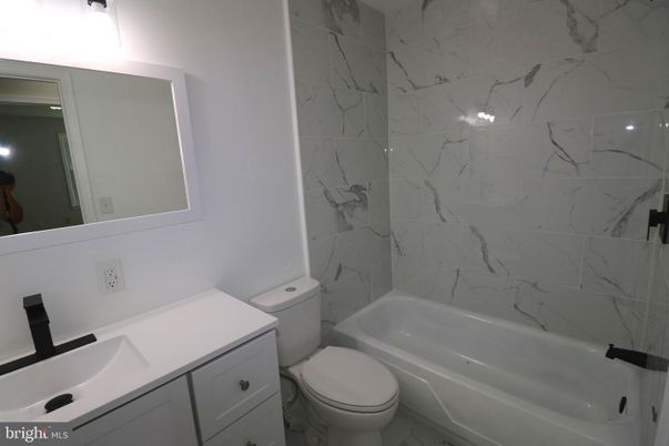 Bathroom, Interior, Marble Walls