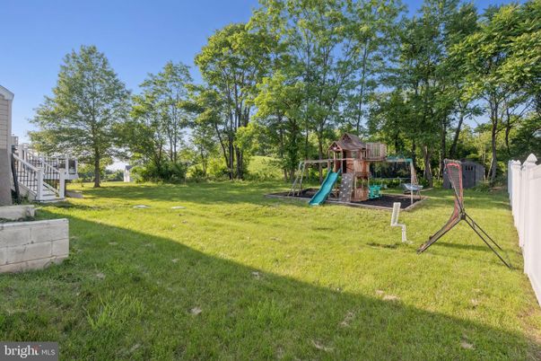 Backyard, Exterior, Playground
