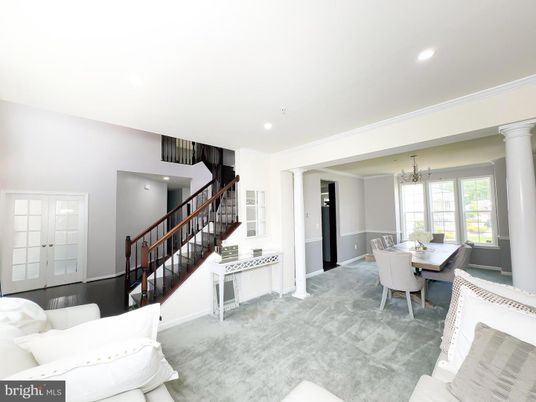 Chandelier, Dining room, Interior, Recessed Lighting
