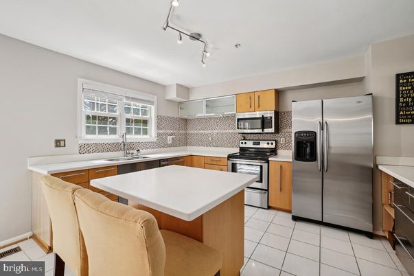 Interior, Kitchen, Stainless Steel Appliances