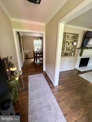 Dining room, Fireplace, Interior, Wood Texture Flooring