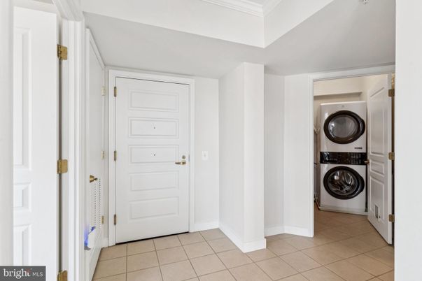 Interior, Utility Closets, Washer