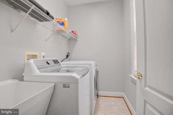 Interior, Washer