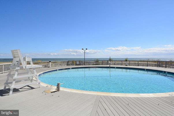 Exterior, Pool, Water