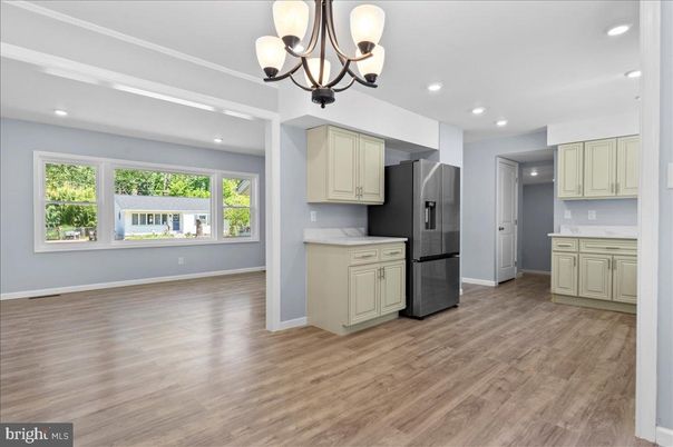 Chandelier, Interior, Kitchen, Recessed Lighting, Wood Texture Flooring