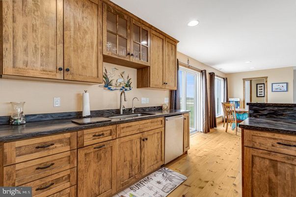 Dining room, Interior, Kitchen, Recessed Lighting, Wood Texture Flooring