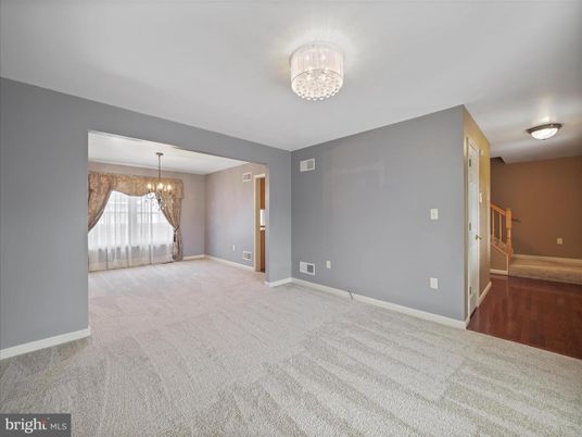 Chandelier, Empty room, Interior, Wood Texture Flooring