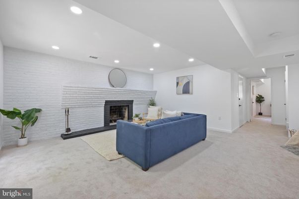 Fireplace, Interior, Living room, Recessed Lighting