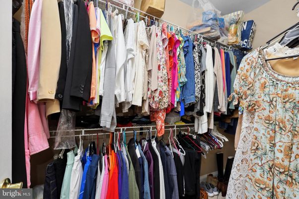 Interior, Walk-in Closets
