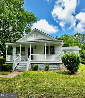 Exterior, Facade, American Craftsman