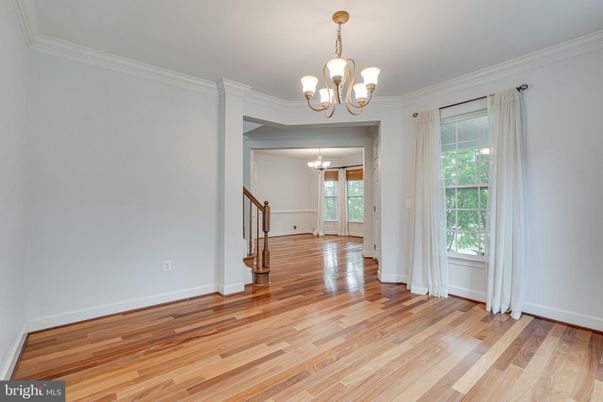 Chandelier, Empty room, Interior, Wood Texture Flooring