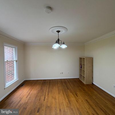 Chandelier, Empty room, Interior, Wood Texture Flooring