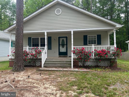 Exterior, Facade, American Craftsman