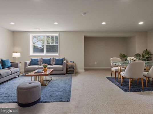 Dining room, Interior, Living room, Recessed Lighting
