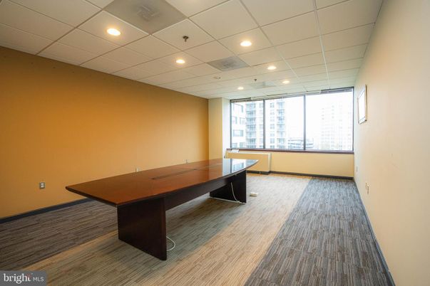 Game Room, Interior, Recessed Lighting