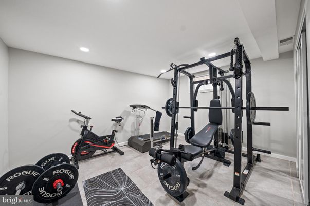 Fitness Equipment, Interior, Recessed Lighting