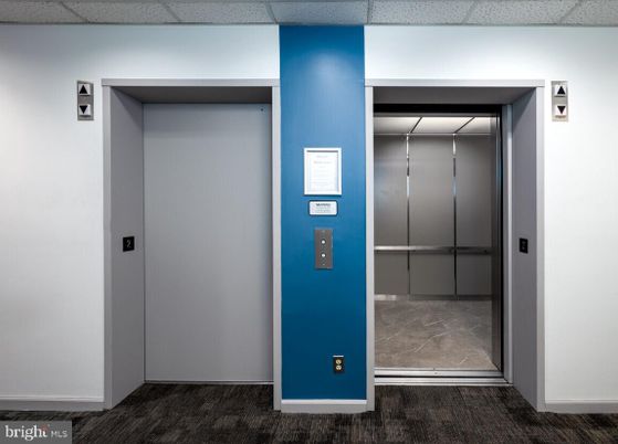 Elevator, Interior