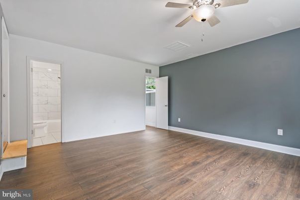 Bathroom, Empty room, Interior, Wood Texture Flooring