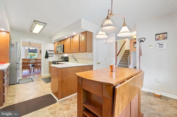 Chandelier, Dining room, Interior, Kitchen, Pendant Lights, Recessed Lighting