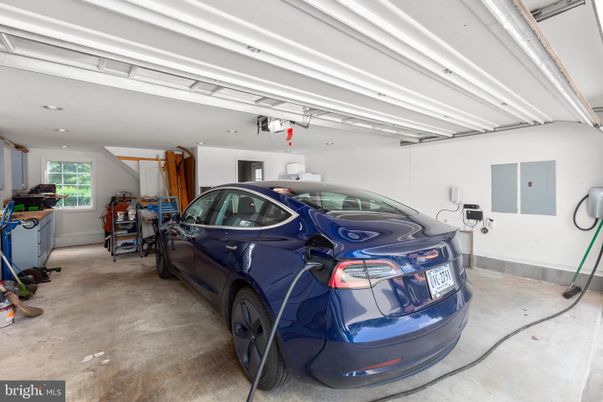 Garage, Interior, Recessed Lighting