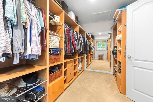 Interior, Recessed Lighting, Walk-in Closets