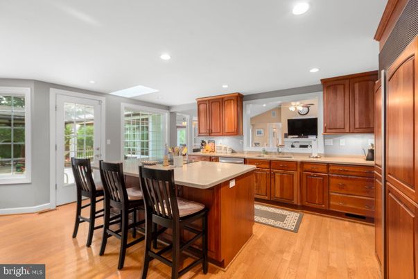 Chandelier, Interior, Kitchen, Recessed Lighting, Wood Texture Flooring