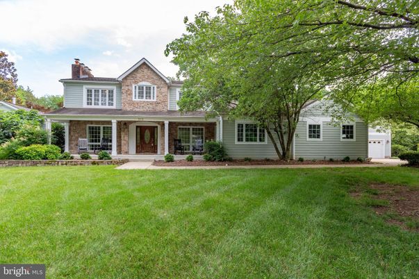 Backyard, Exterior, Facade, Farmhouse