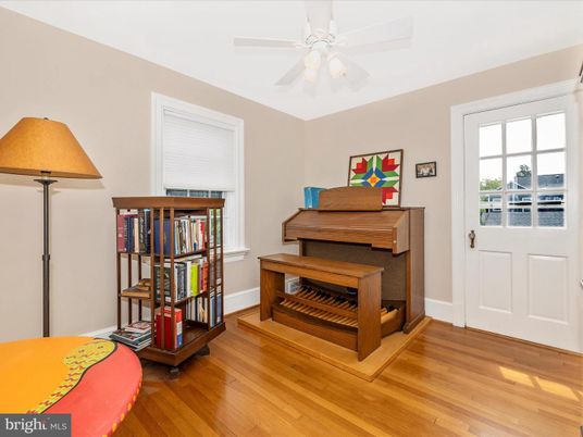 Interior, Piano, Wood Texture Flooring
