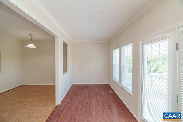 Empty room, Interior, Pendant Lights, Wood Texture Flooring