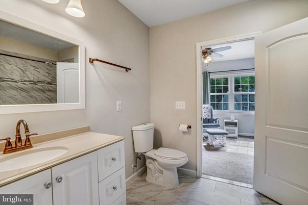 Bathroom, Interior, Marble, Marble Walls