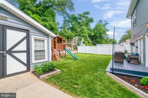 Backyard, Exterior, Playground