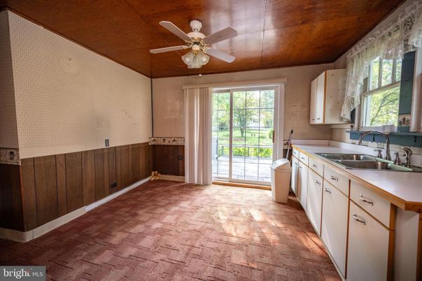 Empty room, Interior, Kitchen