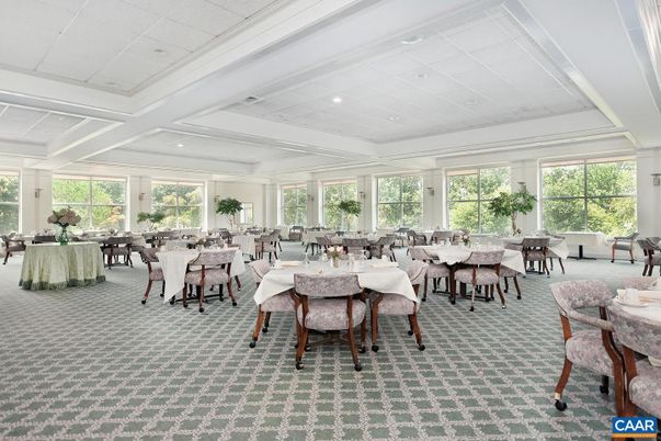 Dining room, Interior, Recessed Lighting