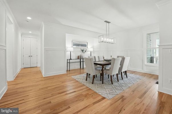 Dining room, Interior, Pendant Lights, Recessed Lighting, Wood Texture Flooring