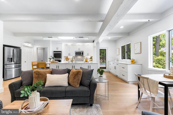 Dining room, Interior, Kitchen, Living room, Recessed Lighting, Stainless Steel Appliances, Wood Texture Flooring