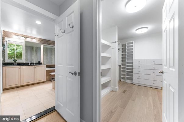 Interior, Recessed Lighting, Walk-in Closets, Wood Texture Flooring