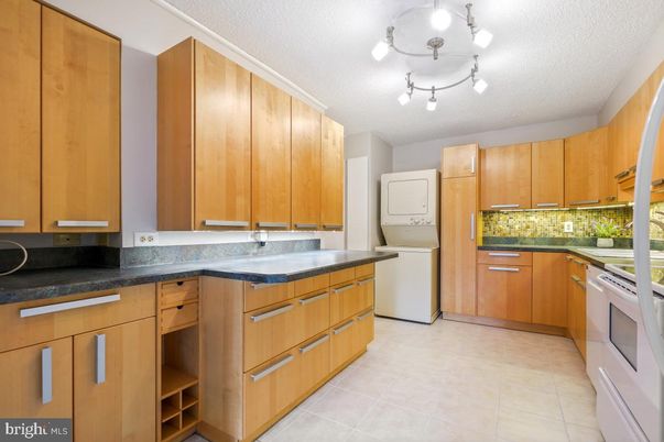 Interior, Kitchen, Washer