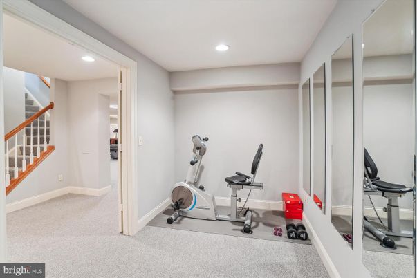 Fitness Equipment, Interior, Recessed Lighting