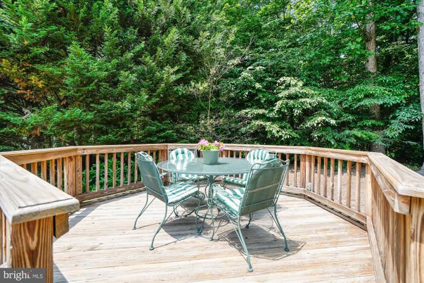 Exterior, Wood Texture Flooring