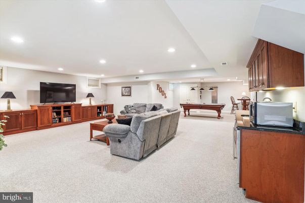 Billiard Table, Game Room, Interior, Living room, Recessed Lighting