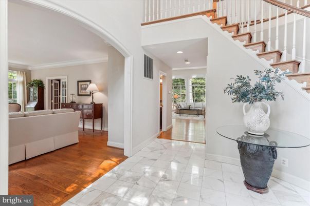 Interior, Marble, Recessed Lighting, Wood Texture Flooring