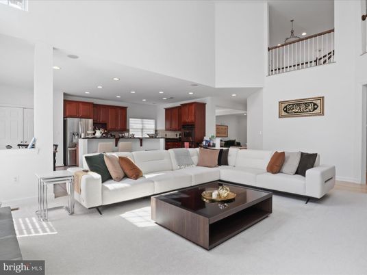 Interior, Kitchen, Living room, Recessed Lighting, Stainless Steel Appliances