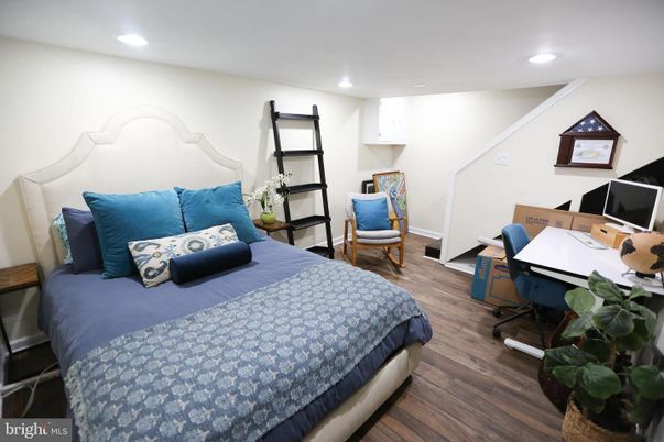 Bedroom, Home Office, Interior, Recessed Lighting, Wood Texture Flooring